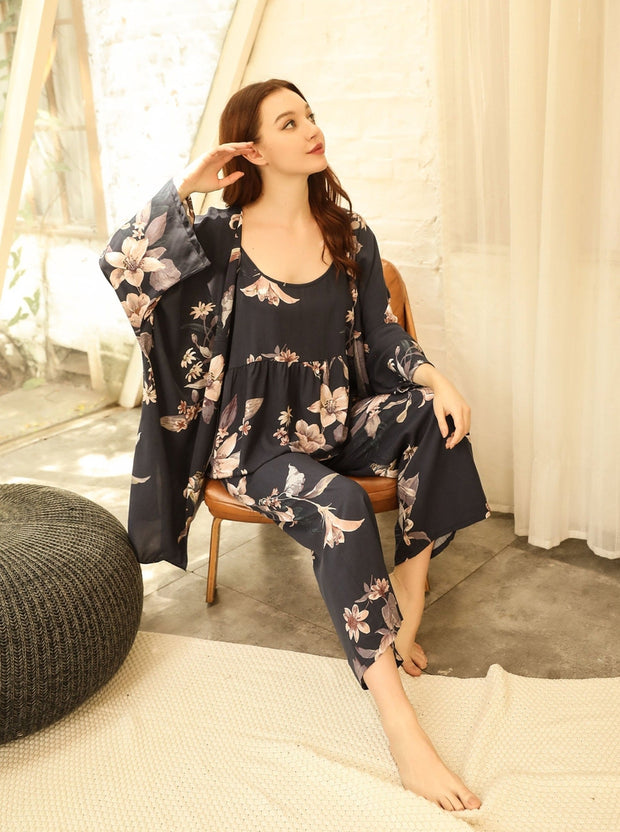 Midnight Lily 3 Piece Set