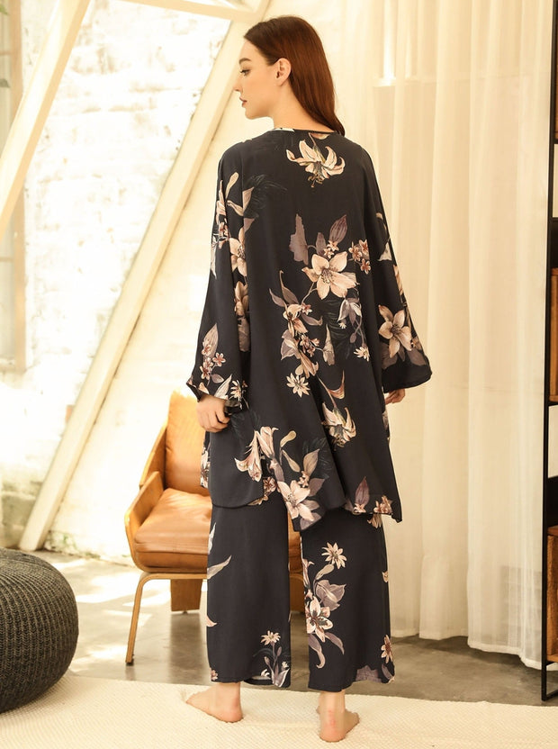 Midnight Lily 3 Piece Set
