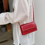 Maribel Shoulder Bags LEFTSIDE Official Store Crimson Maribel 